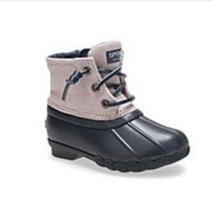 COPY - Sperry saltwater boot